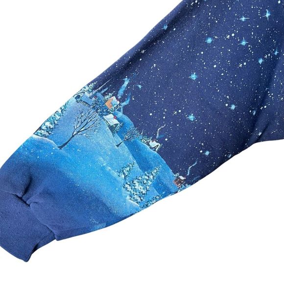 Winter/Christmas Scene - Crewneck Sweatshirt - Picture 5 of 7